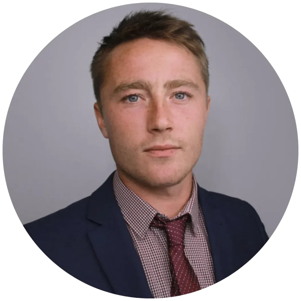 Picture of Elliot Overton